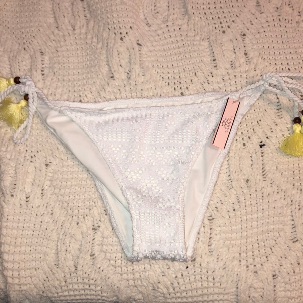 White Lace Victoria Secret Bottom